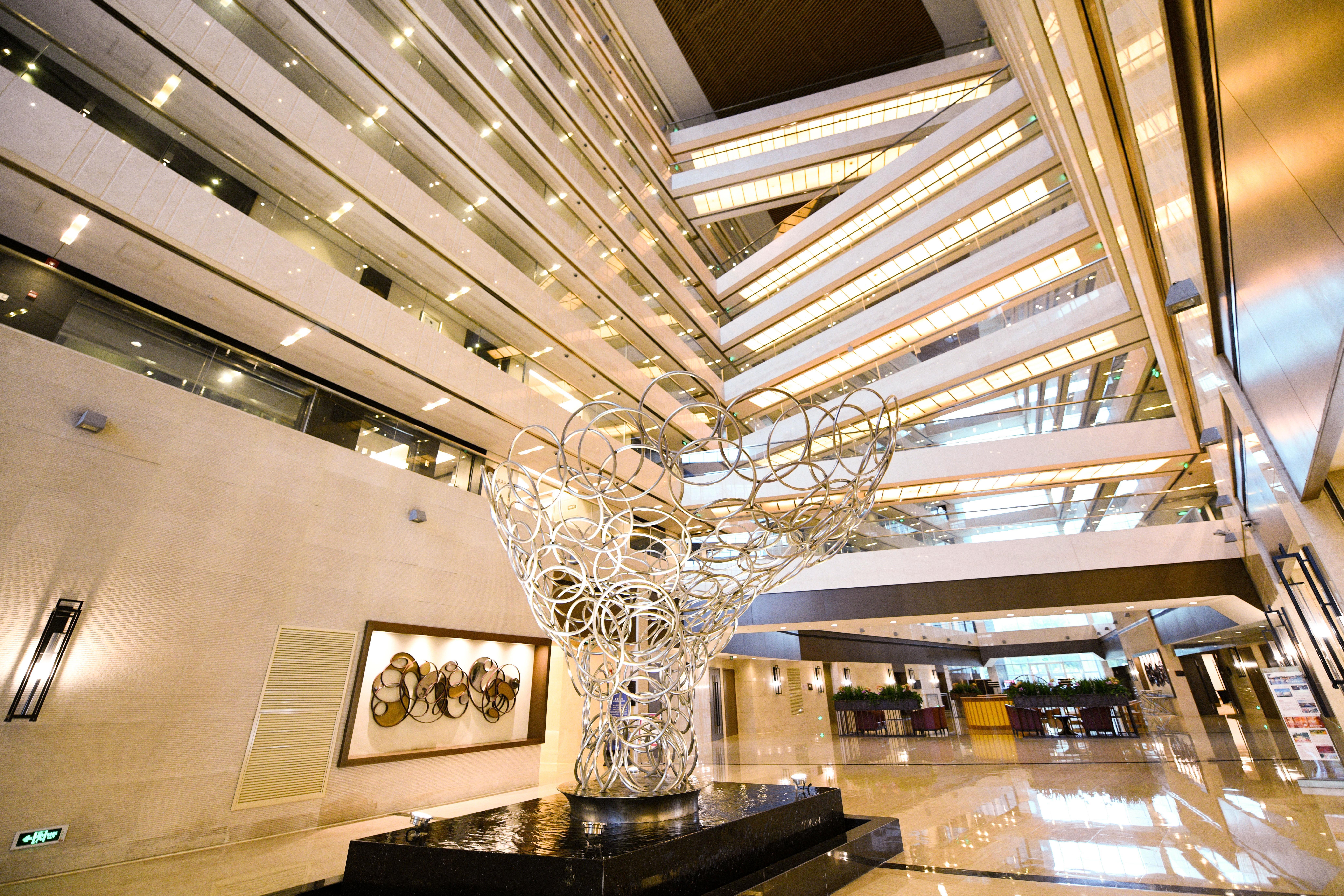 Crowne Plaza Shanghai Xiayang Lake By Ihg Qingpu Экстерьер фото