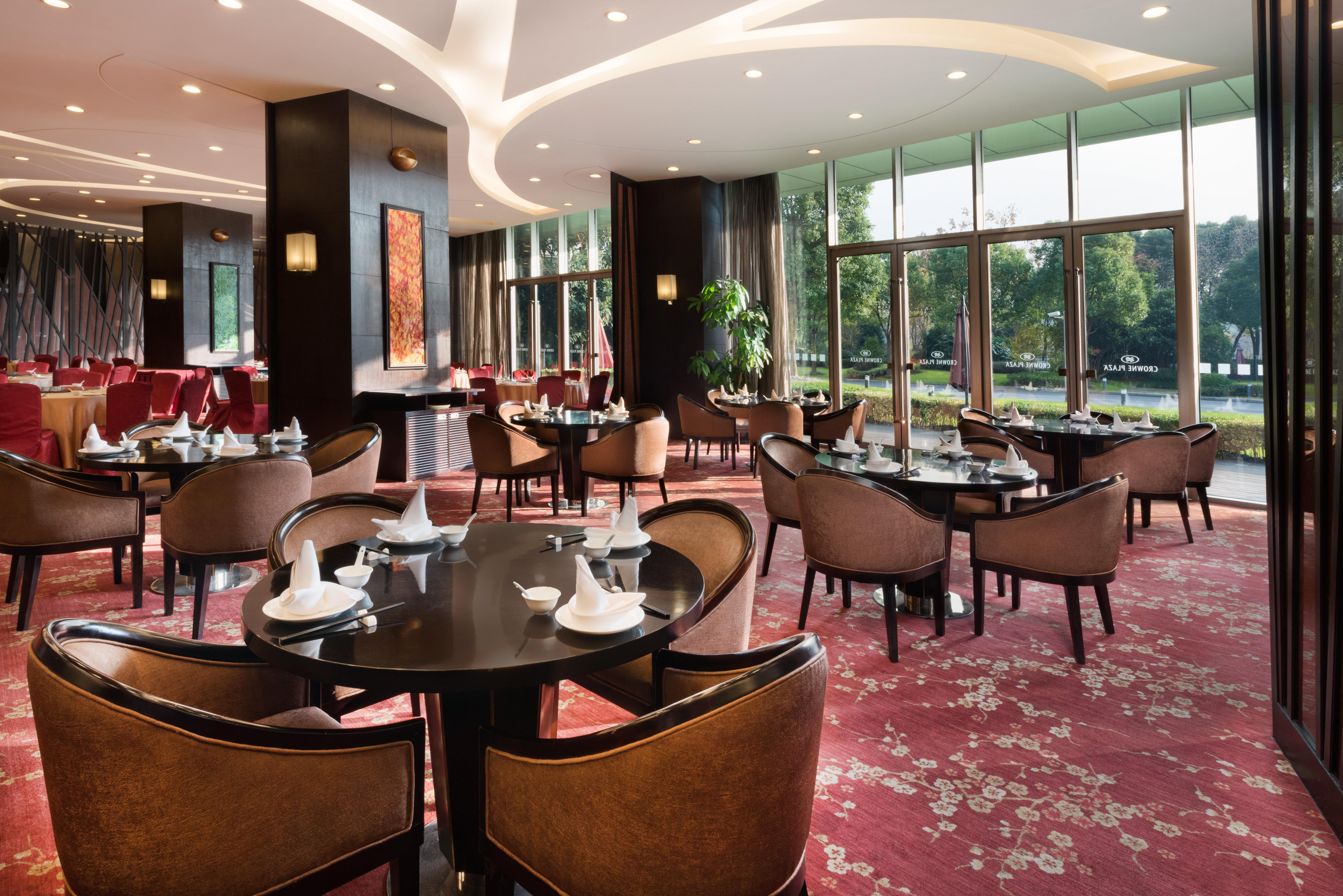 Crowne Plaza Shanghai Xiayang Lake By Ihg Qingpu Экстерьер фото