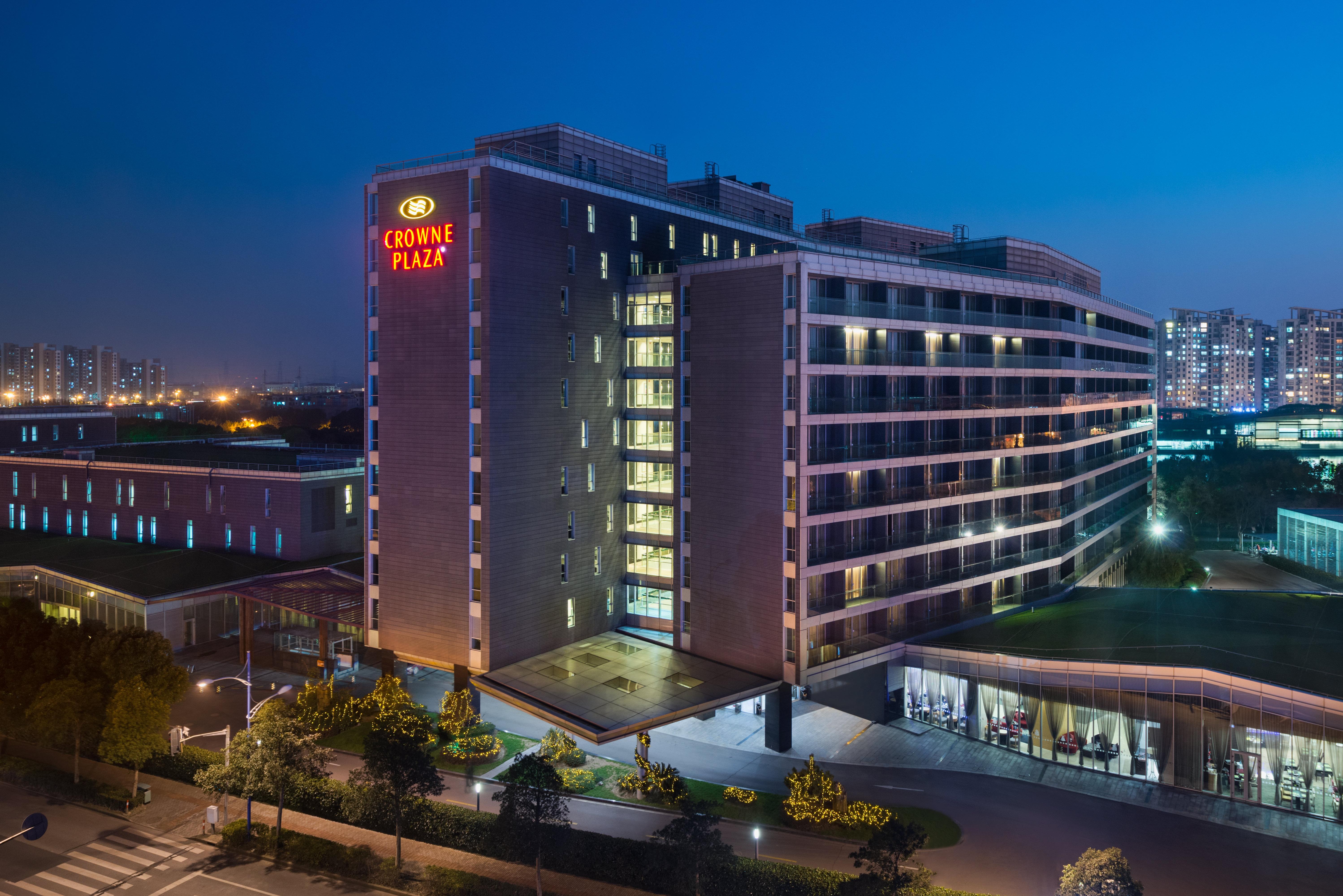 Crowne Plaza Shanghai Xiayang Lake By Ihg Qingpu Экстерьер фото