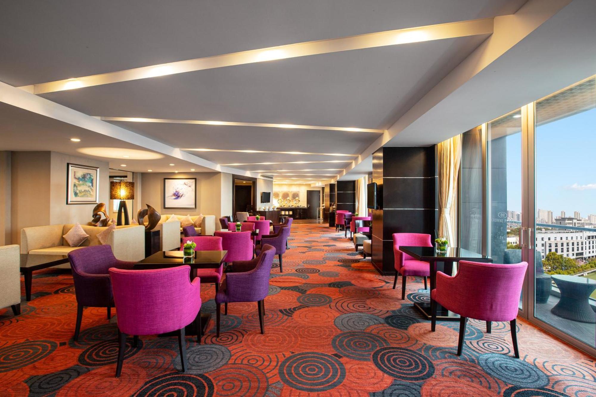Crowne Plaza Shanghai Xiayang Lake By Ihg Qingpu Экстерьер фото
