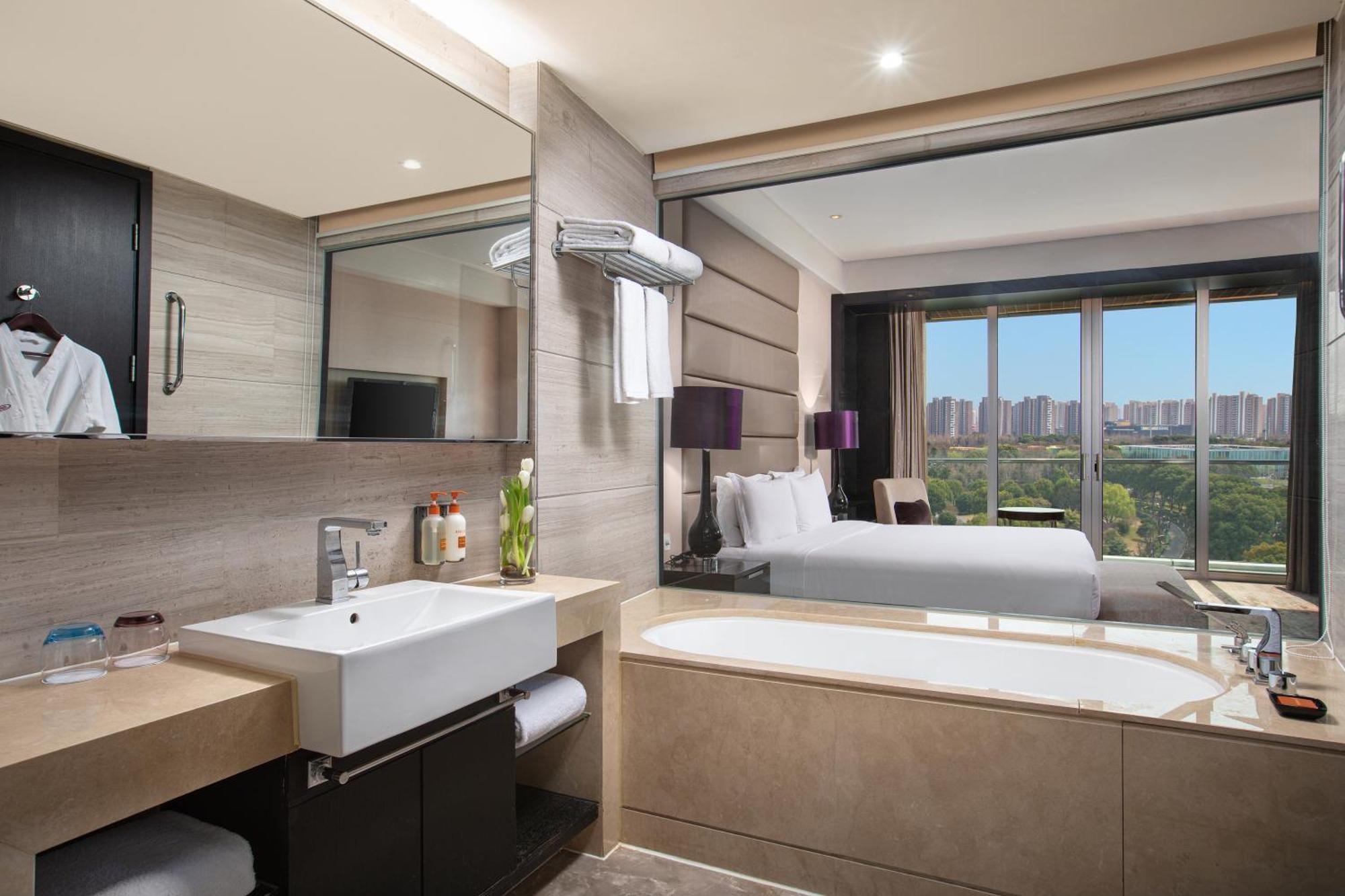 Crowne Plaza Shanghai Xiayang Lake By Ihg Qingpu Экстерьер фото