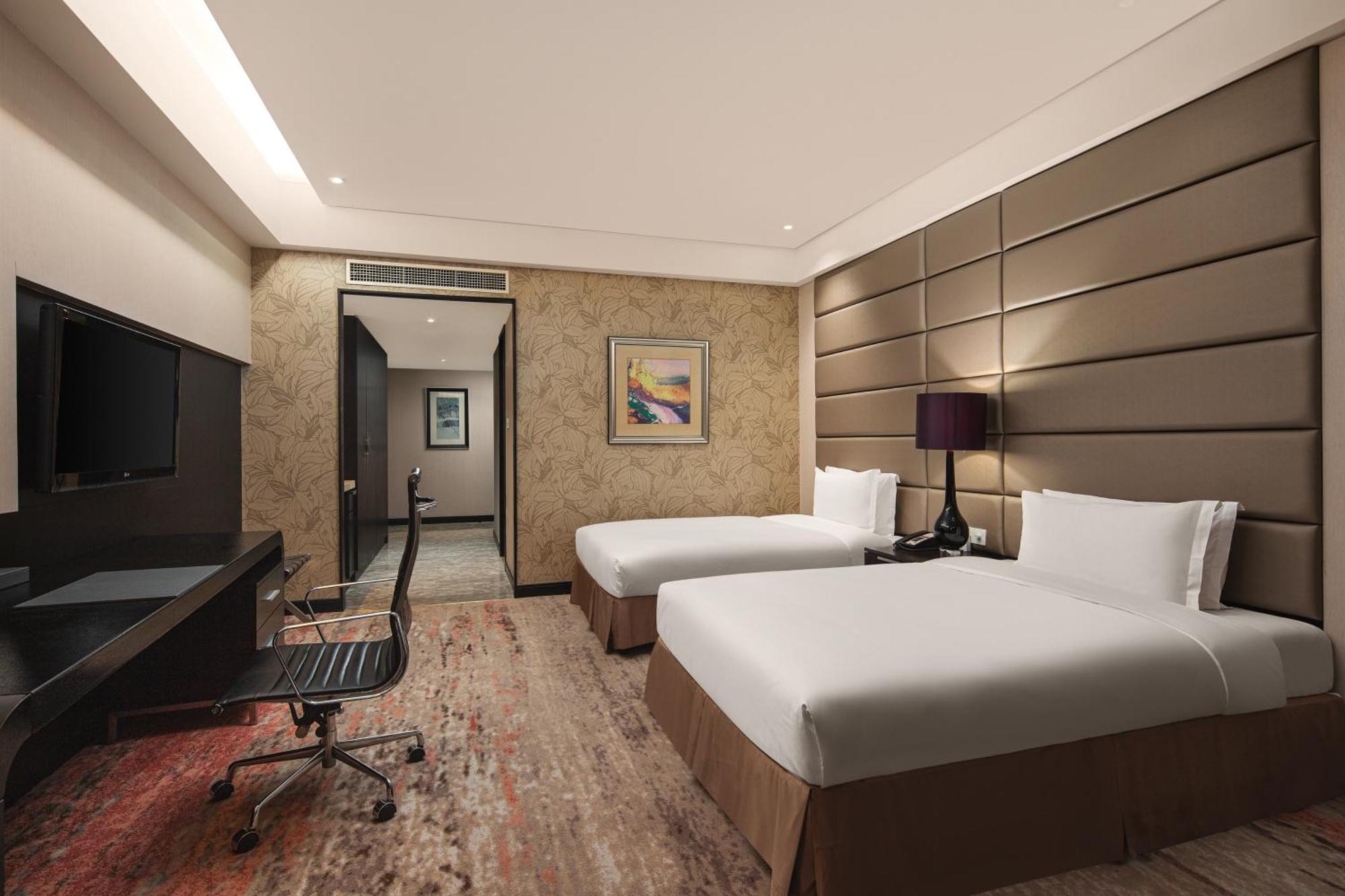 Crowne Plaza Shanghai Xiayang Lake By Ihg Qingpu Экстерьер фото